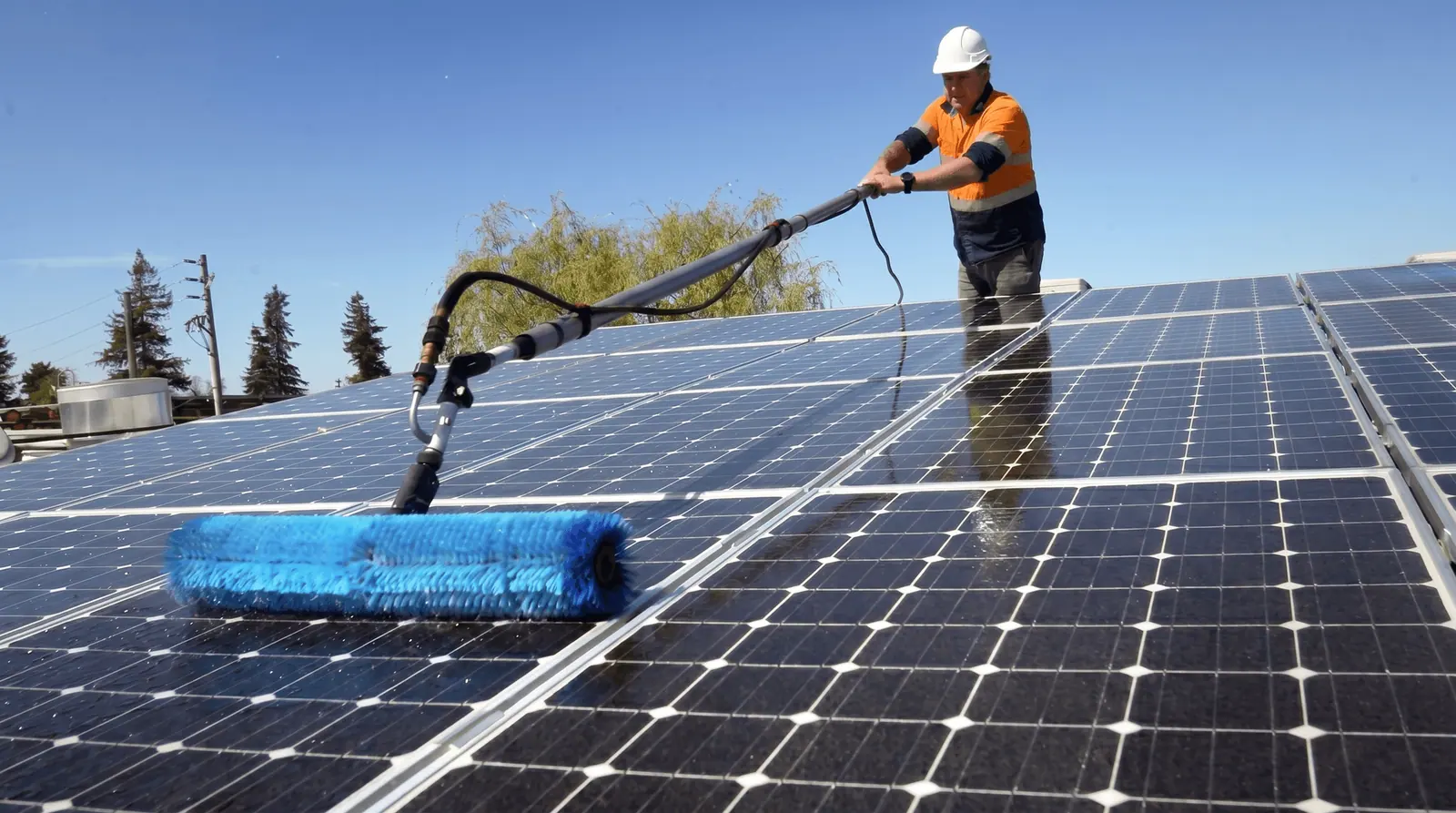 Solar Panel Cleaning